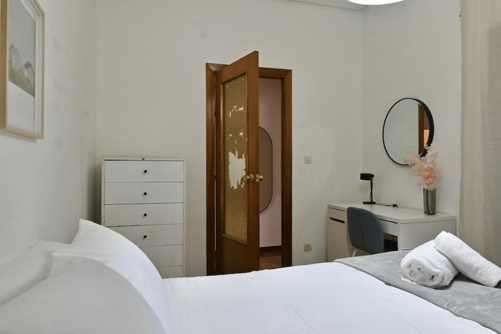 For You Rentals Encantador Apartamento Temporal Madrid Centro Vld13 Bagian luar foto