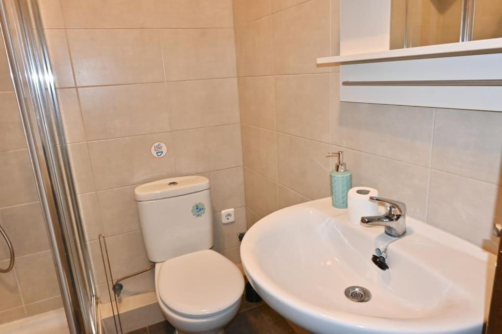 For You Rentals Encantador Apartamento Temporal Madrid Centro Vld13 Bagian luar foto
